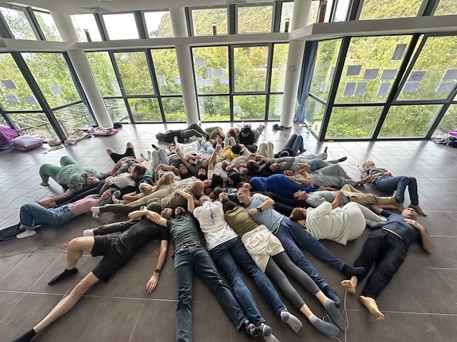 2025 Bulgaria La Guarigione dell’Adolescente